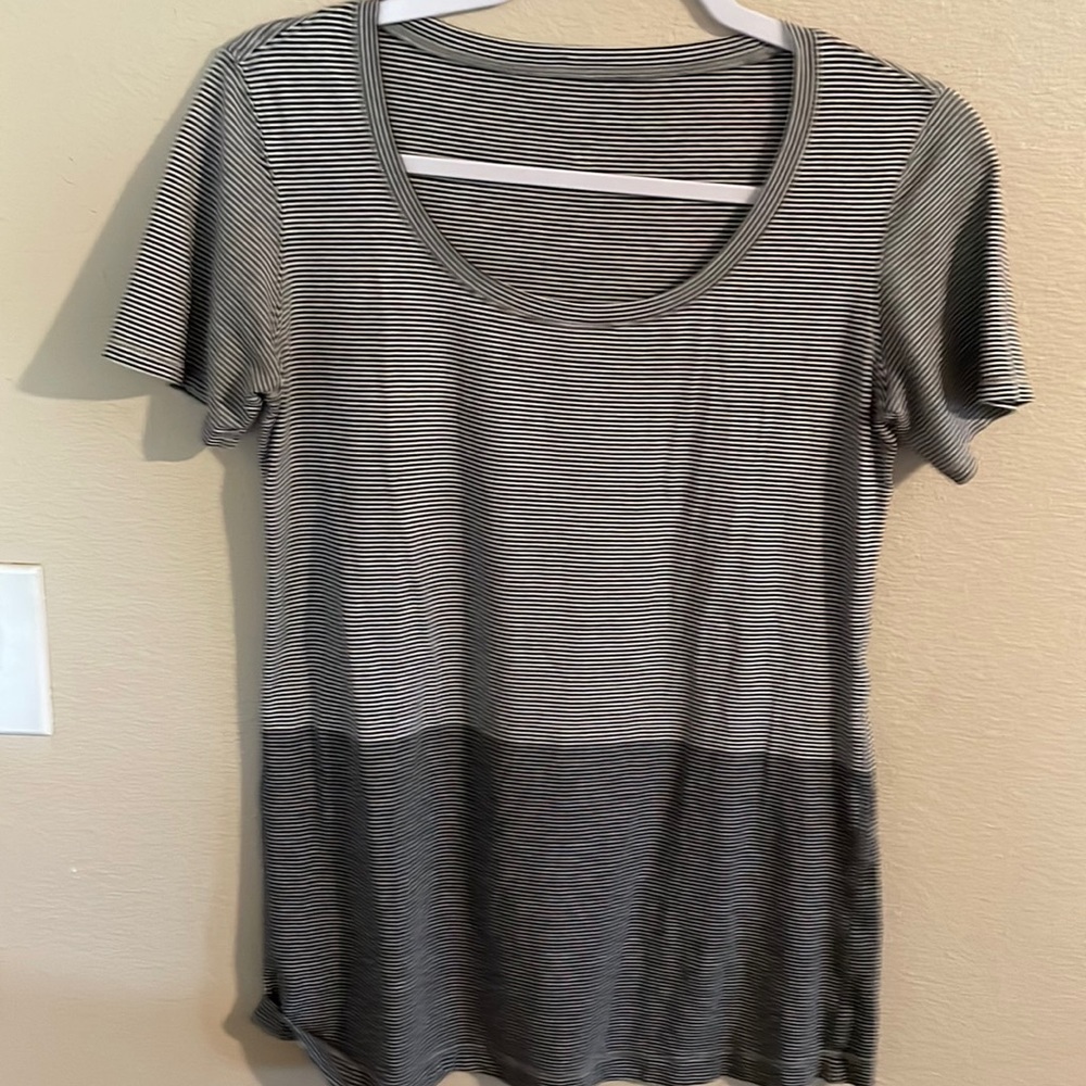 Lululemon Every Yogi Tee in Tonka Tee Engineer Heathered Multi